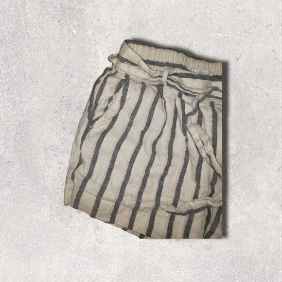 Ann Taylor LOFT Stripe Tie Waist Linen Cotton Shorts with 2.5" Inseam 4 - Picture 4 of 5